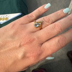 Artistic Gold and Blue Gemstone Ring